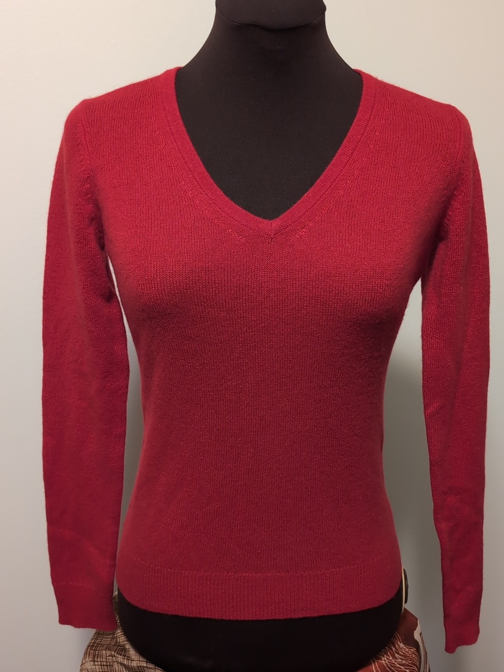 100% 2-Ply Charter Club Red V-Neck Sweater